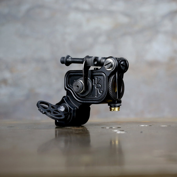 Dan Kubin PESO PLUMA Sidewinder v7.4 - Negro con rosa