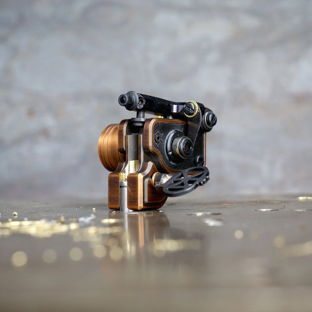 タトゥーマシン【Dan Kubin Sidewinder v7.5】 Dan Kubin Sidewinder v7.5 - Rubbed Bronze w/ Black