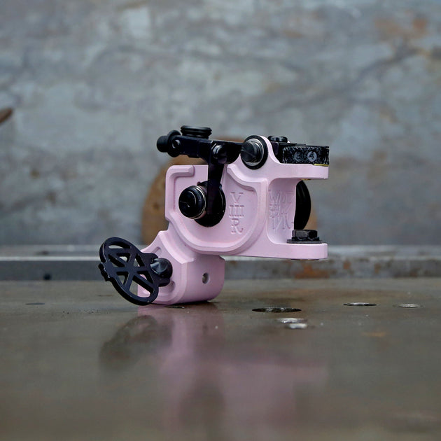 Limited Dan Kubin Pink V3R Sidewinder – Workhorse Irons