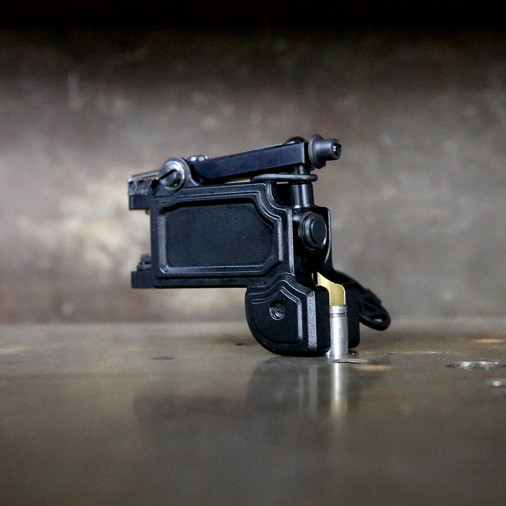 Dan Kubin Mojobox ロータリータトゥーマシーン Dan Kubin Mojobox V2.2 - Black Brass – Workhorse Irons
