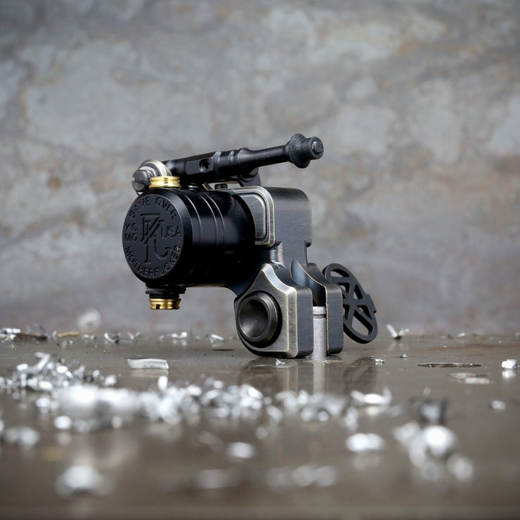 Dan Kubin PESO PLUMA Sidewinder v7.4 - Negro con rosa 