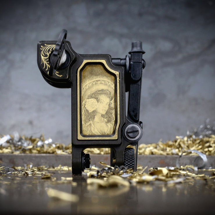 Dan Kubin x Todd Hlavaty Custom Mojobox V2.2 - SUGAR SKULL x Black Brass