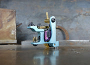 Limited Adam Ciferri V3 Ghost Dog Liner - Azul eléctrico x dorado