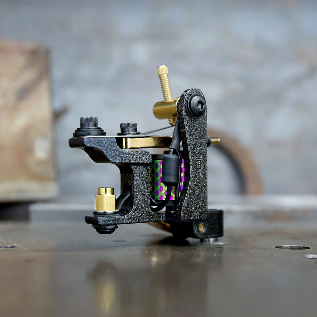 Limited Adam Ciferri V3 Ghost Dog Liner - Rainbow Black x Gold