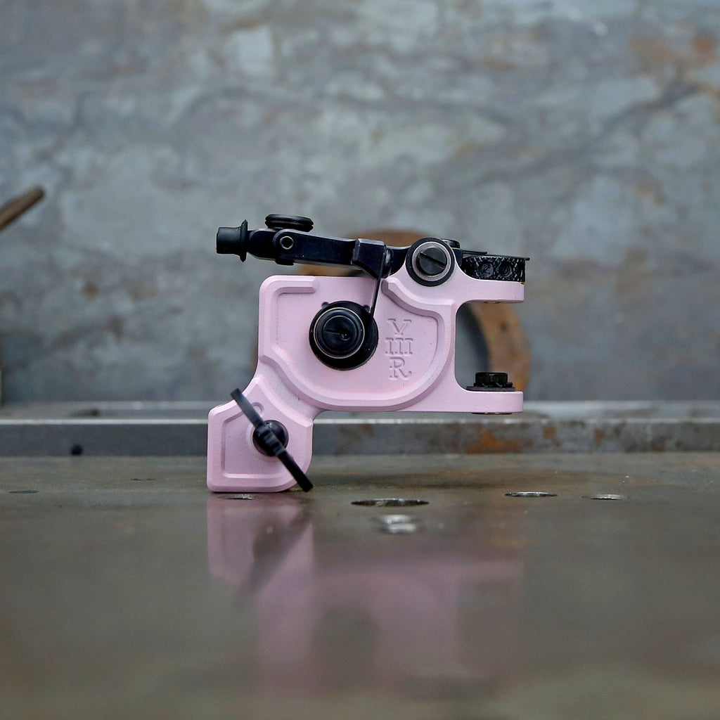 Dan-Kubin-Sidewinder-V3R-Pink-