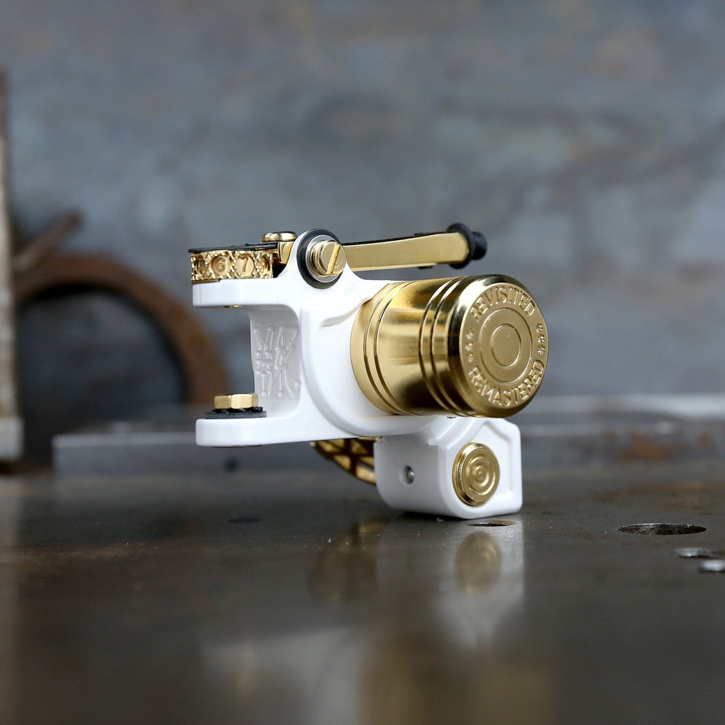 Limited Dan Kubin White + Gold V3R Sidewinder – Workhorse Irons